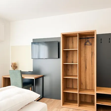 Qonroom - As Individual As - - Spork Eichholz *