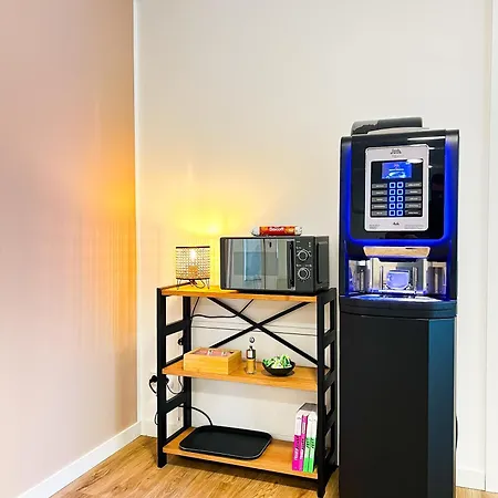 Aparthotel Qonroom - As Individual As - - Spork Eichholz *