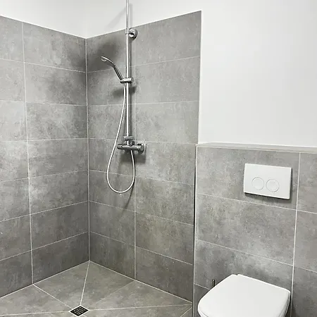 Qonroom - As Individual As - - Spork Eichholz *